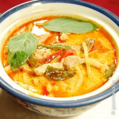 Thai Chicken Curry with Bamboo Shoots