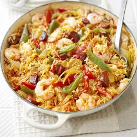 Spanish rice & prawn one-pot