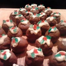 Michelles 'Merry Christmas Pudding' Chocolate Truffles