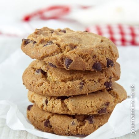 10 Minute Chocolate Chip Cookies