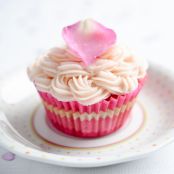 Beetroot & Vanilla Cup Cakes with Rose Butter Icing
