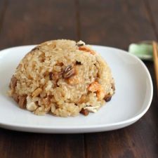 Chinese Sticky Rice (Nuo Mi Fan)