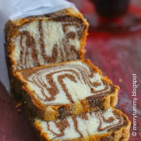 Vanilla And Chocolate Marble Cake