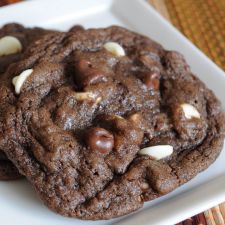 Triple Choc Cookies