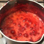 Valentine's raspberries semi-freddo - Step 1