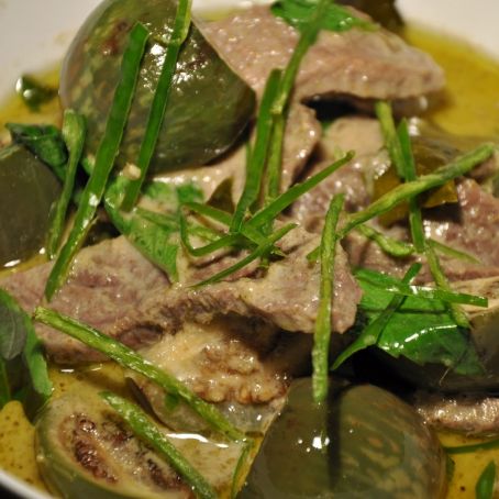 Thai Green Beef Curry with Eggplant