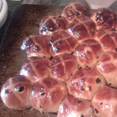 Hot cross buns