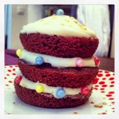 Chocolate Cupcakes With Vanilla Cream Cheese Icing