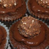 Super Easy Nutella Cupcakes