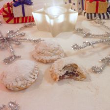 Festive Mini Mince Pie Pastries