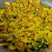 Badhakopir Torkari (Stir-fried Cabbage)