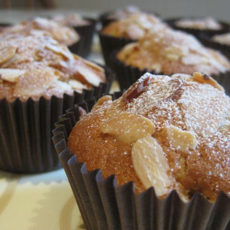 Apple and Almond Muffins