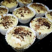 Vanilla Chocolate Chip Muffins/ Cupcakes