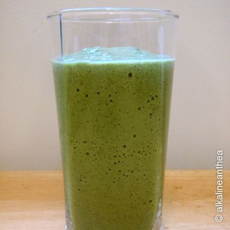 Nourishing Alkaline Green Smoothie