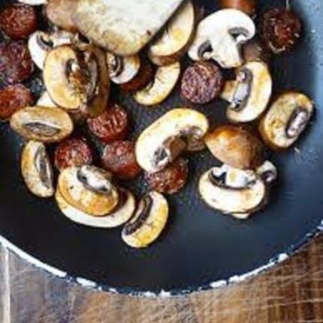 Thick Mushroom Soup with Garlic and Parsley