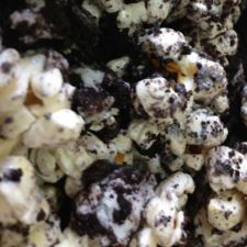 Oreo Popcorn