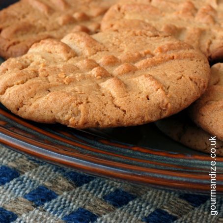 How to Make Awesome Peanut Butter Cookies