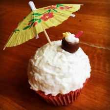 Piña Colada Cupcakes