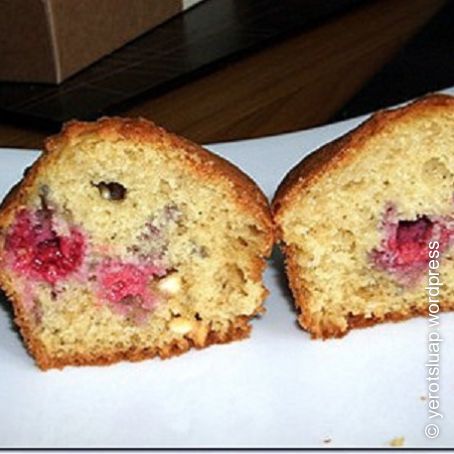 White Chocolate and Raspberry Muffins