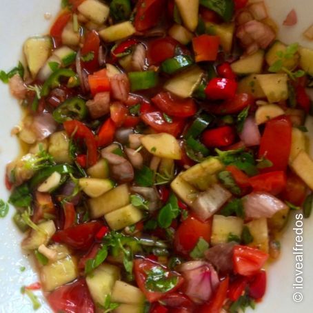 Snacks, Starters, and Nibbles - Red and Green Salsa