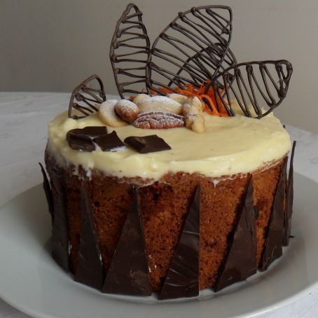 Chocolate Carrot Apricot Nutty Cake