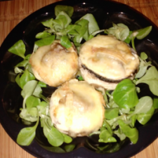 Maroilles stuffed mushrooms