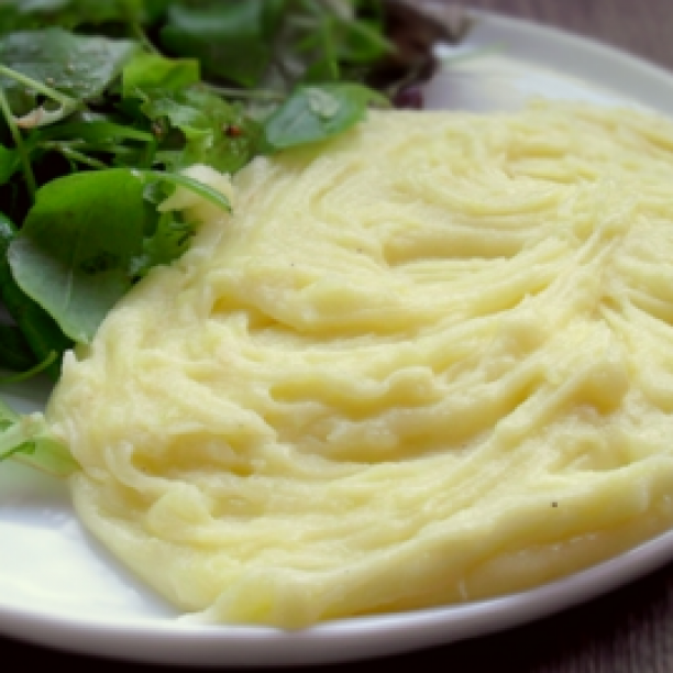 Aligot potato mash