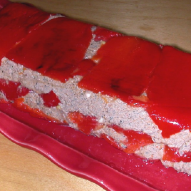 Terrine with fresh goat's cheese and roasted peppers