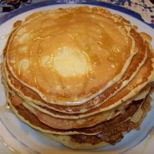 Pancakes in maple syrup
