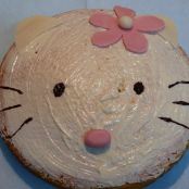 Hello Kitty cake