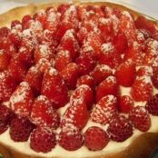 How to make the perfect strawberry and raspberry tart