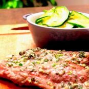 Lamb steaks in the Roman fried zucchini with thyme